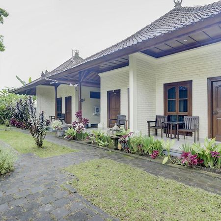 Oyo 1762 Hotel Astiti Graha Tanah Lot Eksteriør billede