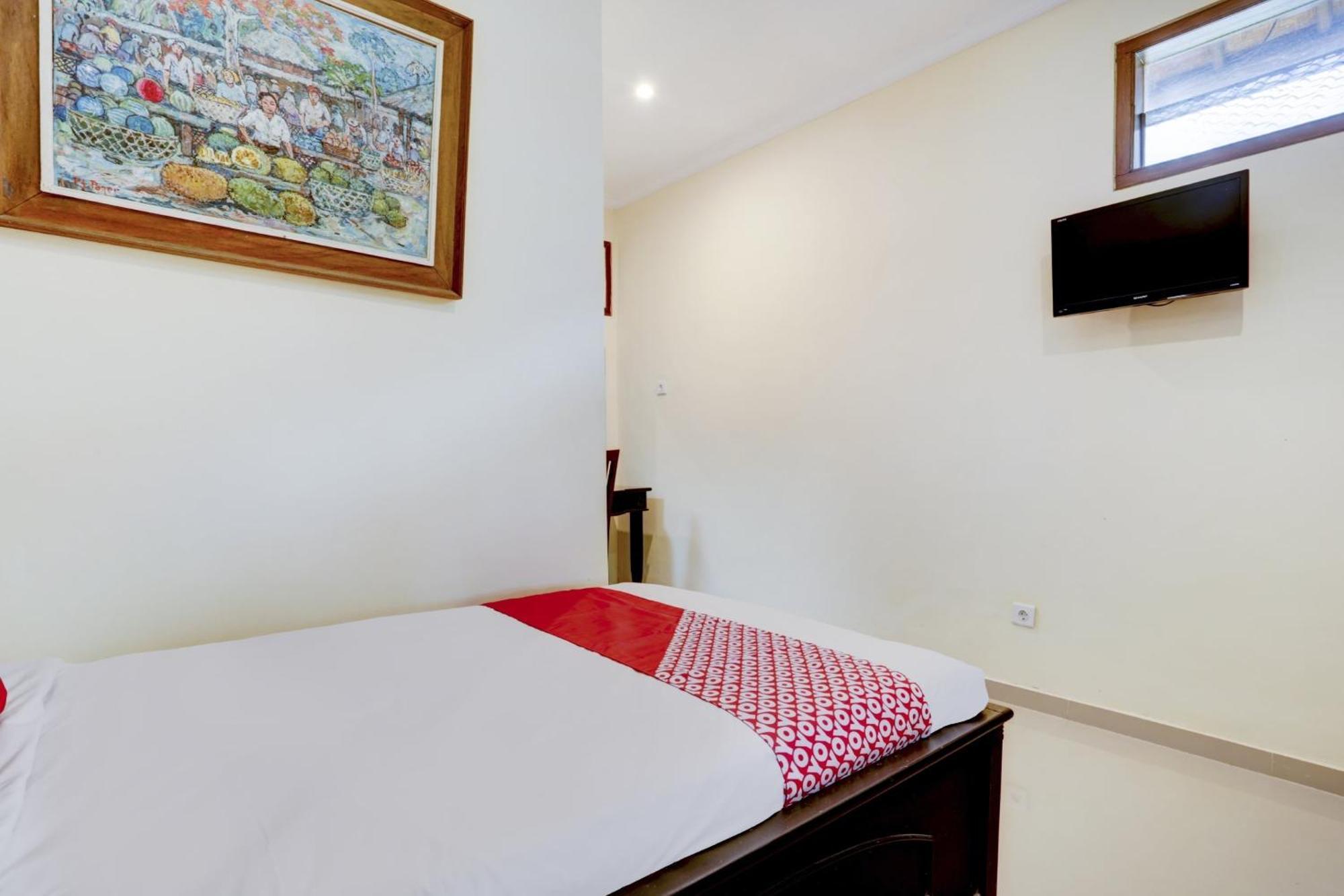 Oyo 1762 Hotel Astiti Graha Tanah Lot Eksteriør billede